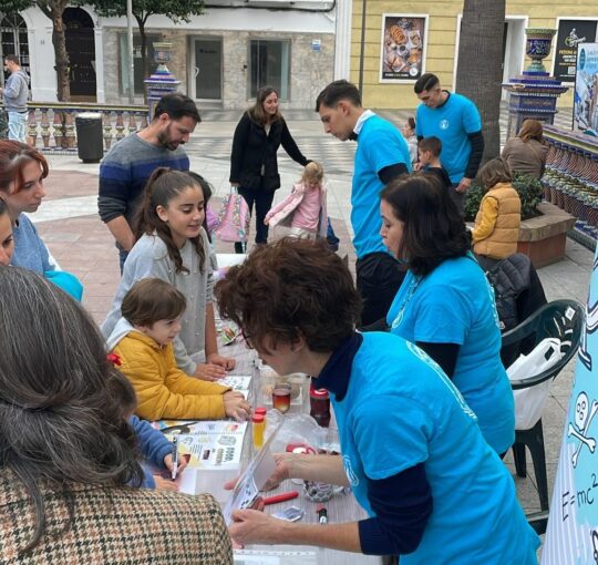 Diverciencia participa en el Día de las Ciudades Educadoras de Algeciras.